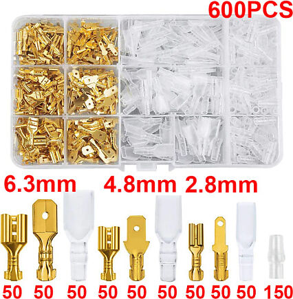 600Pc Flat Style Pin Connector Set with Covers in Plastic Storage Case